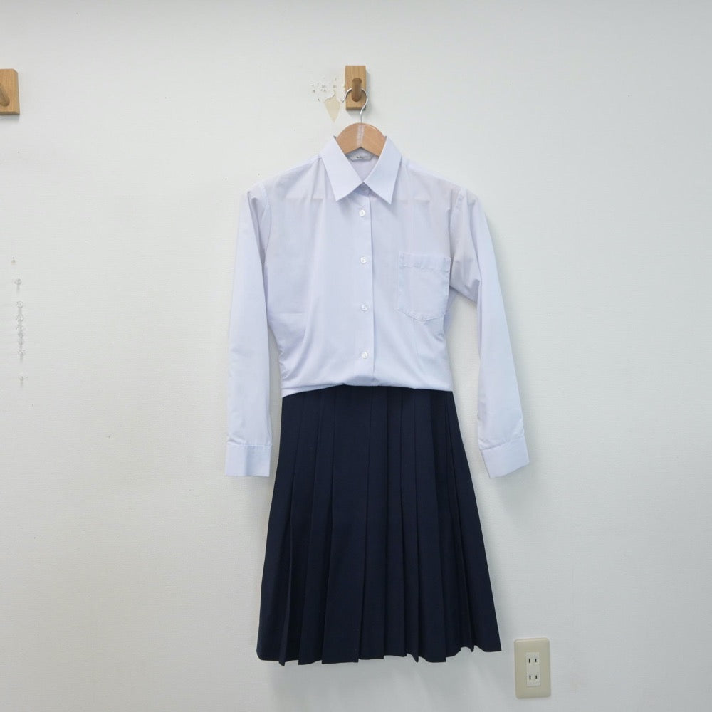 【中古】大阪府 第四中学校 女子制服 3点（ブレザー・シャツ・スカート）sf015137