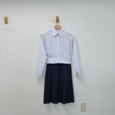 【中古】大阪府 第四中学校 女子制服 2点（シャツ・スカート）sf015138