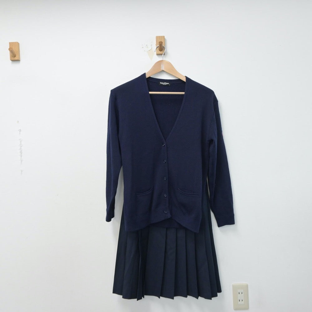 【中古】北海道 旭川商業高等学校 女子制服 2点（ニット・スカート）sf015148