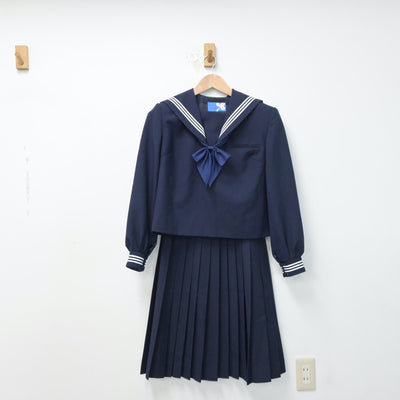 【中古】香川県 桜町中学校 女子制服 3点（セーラー服・スカート）sf015159