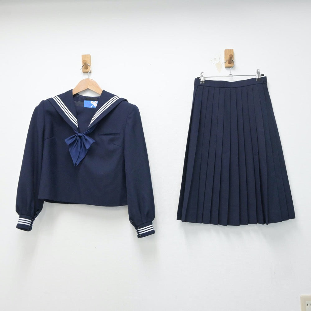 【中古】香川県 桜町中学校 女子制服 3点（セーラー服・スカート）sf015159