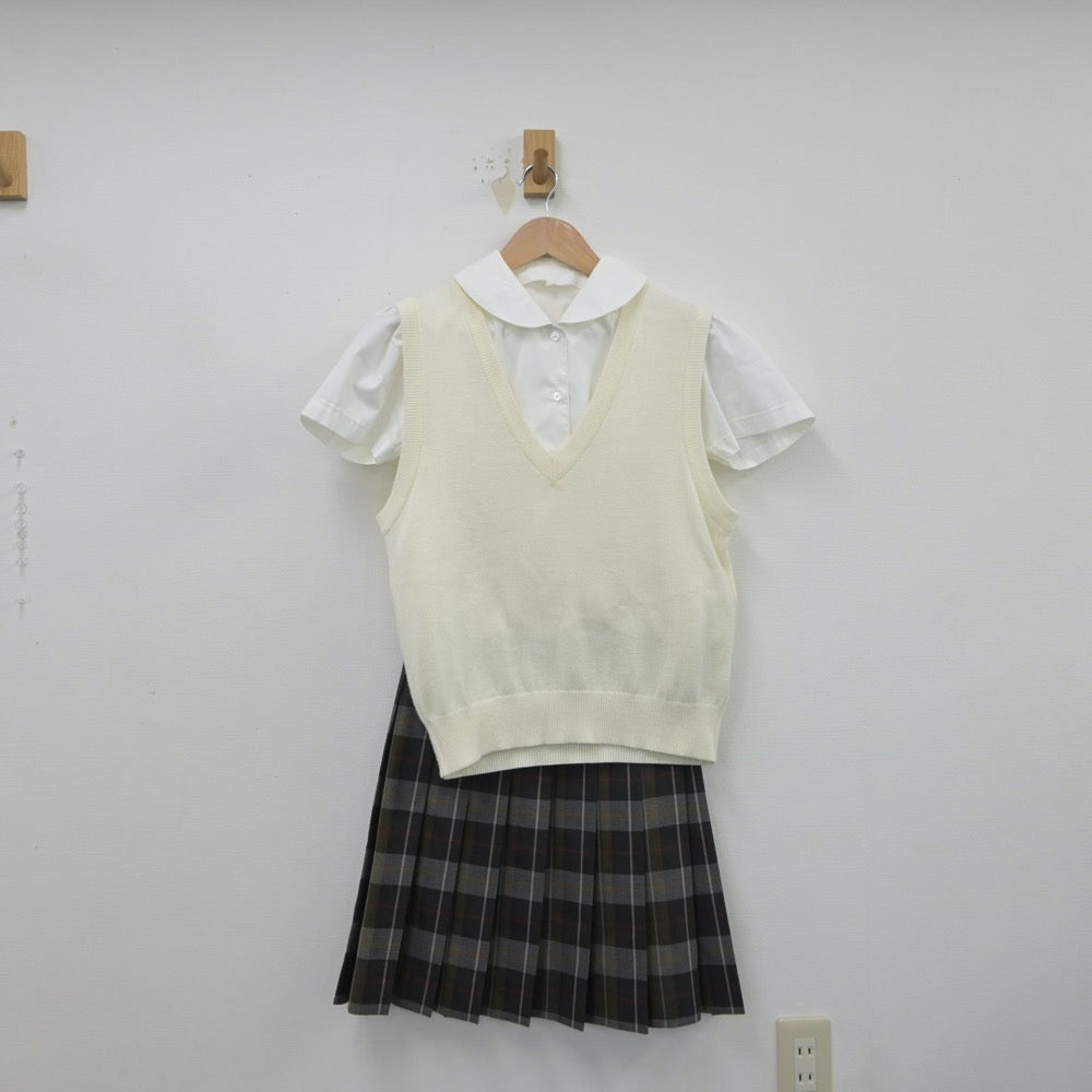 【中古】東京都 洗足学園中学校 女子制服 4点（シャツ・ニットベスト・スカート）sf015167