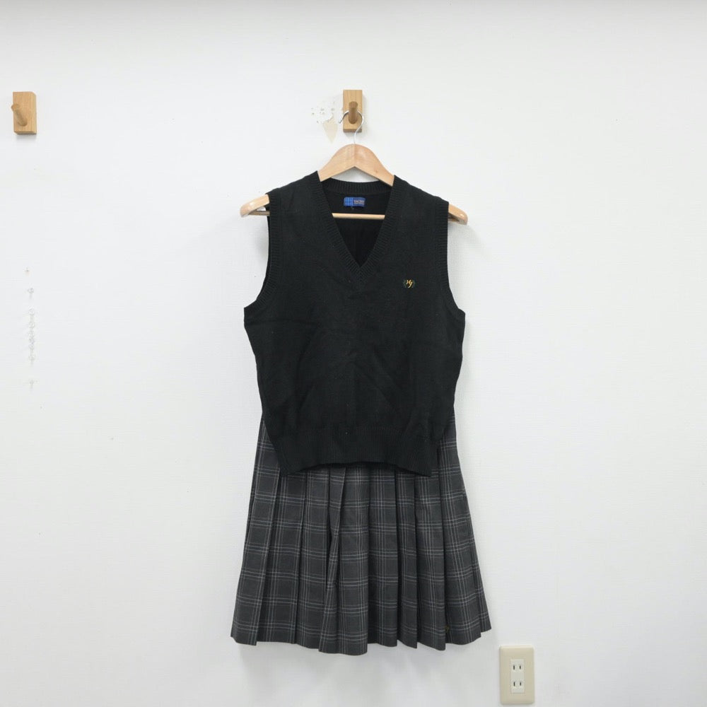 【中古】東京都 広尾学園高等学校 女子制服 2点（ニットベスト・スカート）sf015171