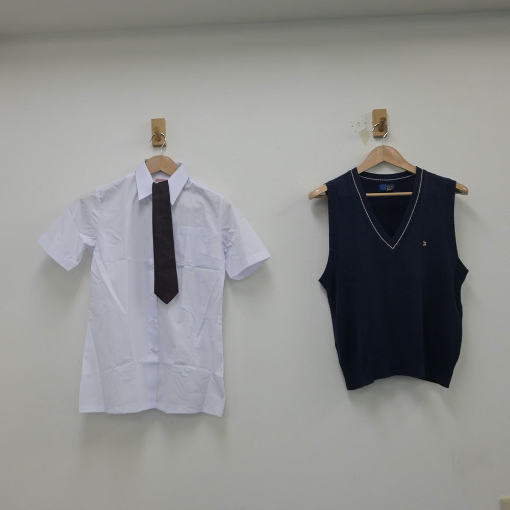 【中古】茨城県 並木中等教育学校 女子制服 4点（シャツ・ニットベスト・スカート）sf015201