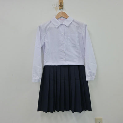 【中古】岩手県 盛岡城西中学校 女子制服 3点（ブレザー・シャツ・スカート）sf015227