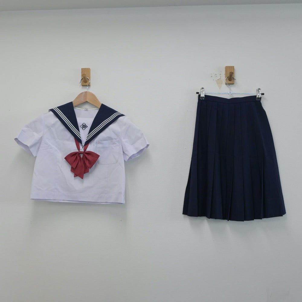 【中古】佐賀県 神埼中学校 女子制服 3点（セーラー服・スカート）sf015338