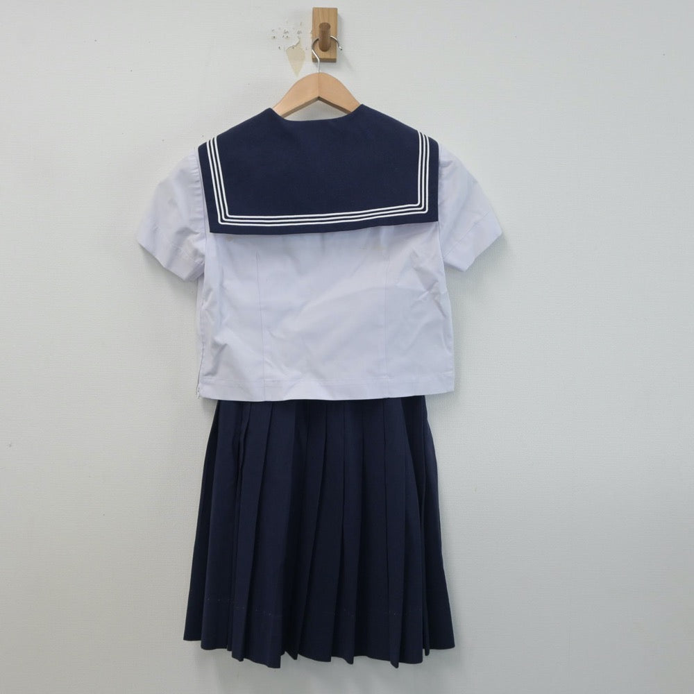 【中古】佐賀県 神埼中学校 女子制服 2点（セーラー服・スカート）sf015339