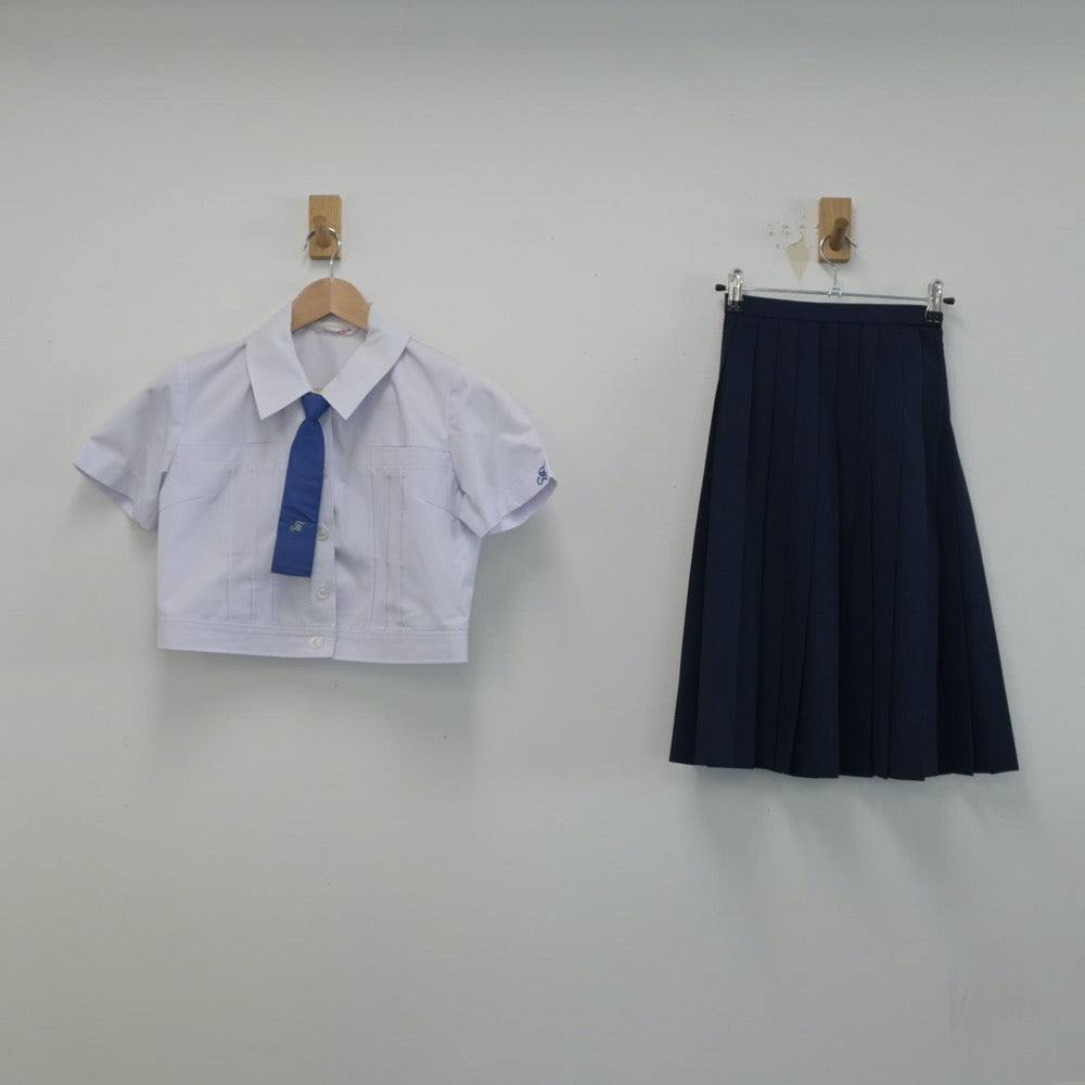 【中古】佐賀県 鳥栖高等学校 女子制服 4点（シャツ・シャツ・スカート）sf015340