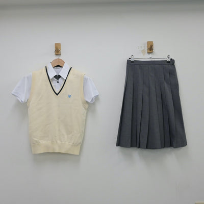 【中古】栃木県 宇都宮南高等学校 女子制服 4点（シャツ・ニットベスト・スカート）sf015381