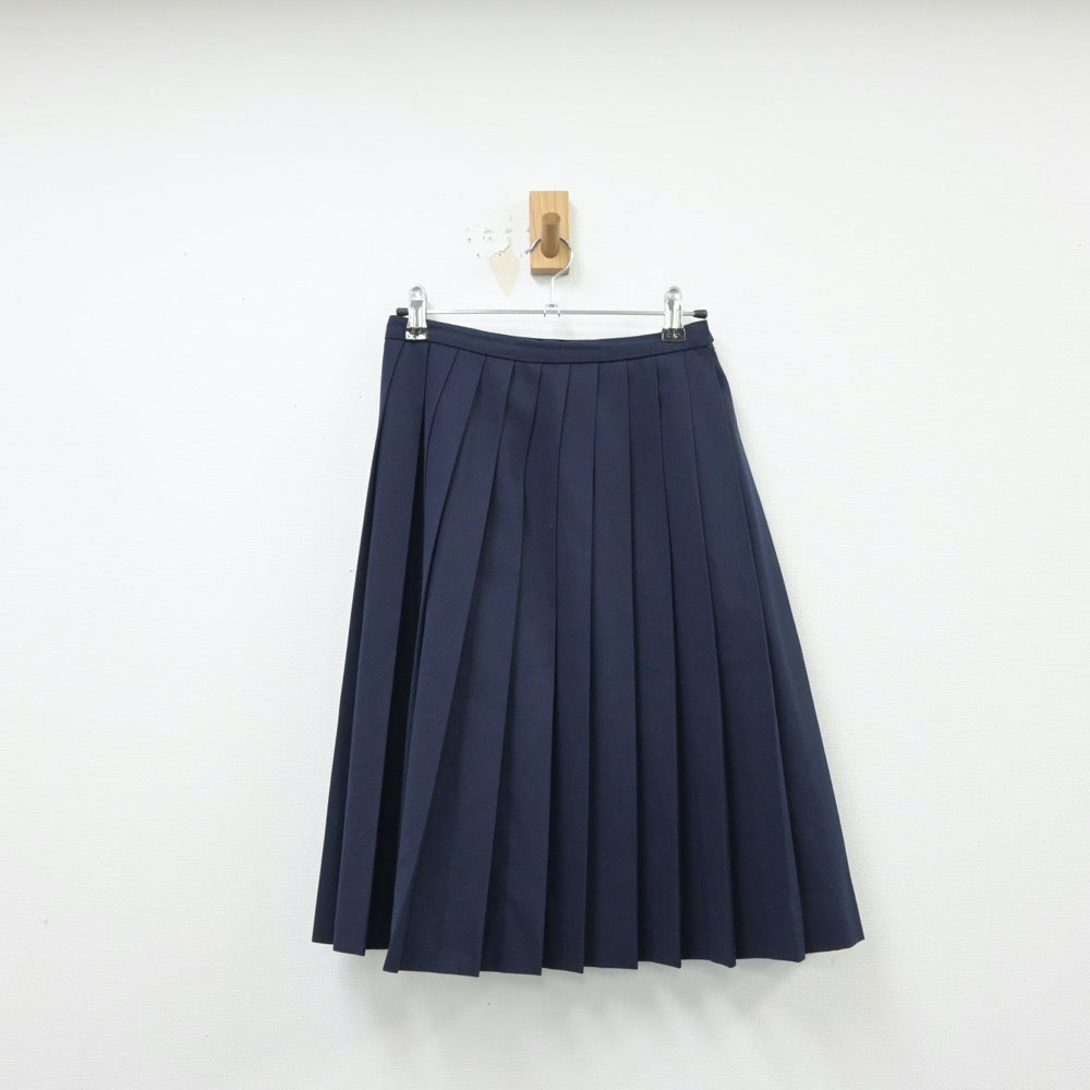 【中古】秋田県 本荘北中学校 女子制服 2点（セーラー服・スカート）sf015398