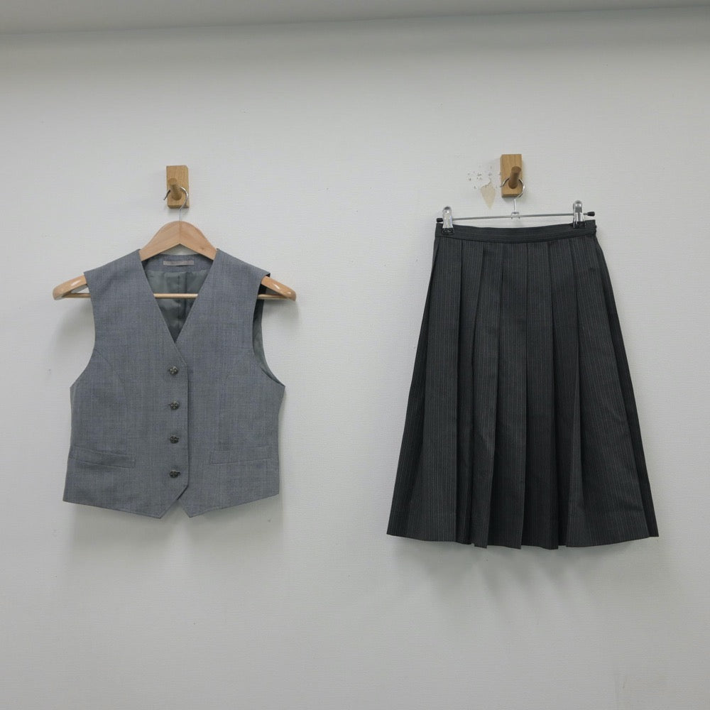 【中古】北海道 米里中学校 女子制服 4点（ブレザー・ベスト・スカート）sf015409