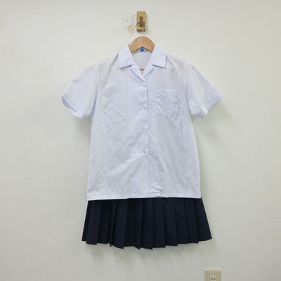 【中古】三重県 四日市市立羽津中学校 女子制服 2点（シャツ・スカート）sf015412