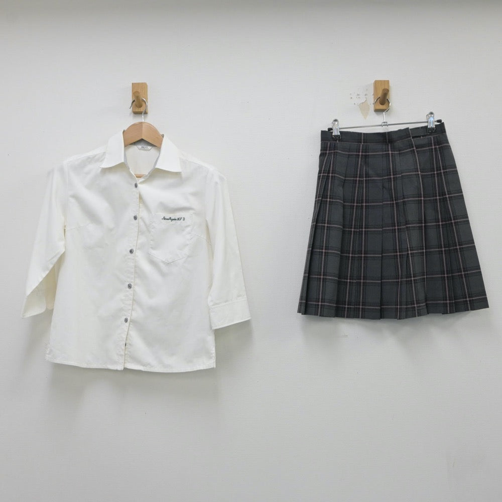 【中古】奈良県 奈良県立奈良朱雀高等学校 女子制服 2点（シャツ・スカート）sf015433