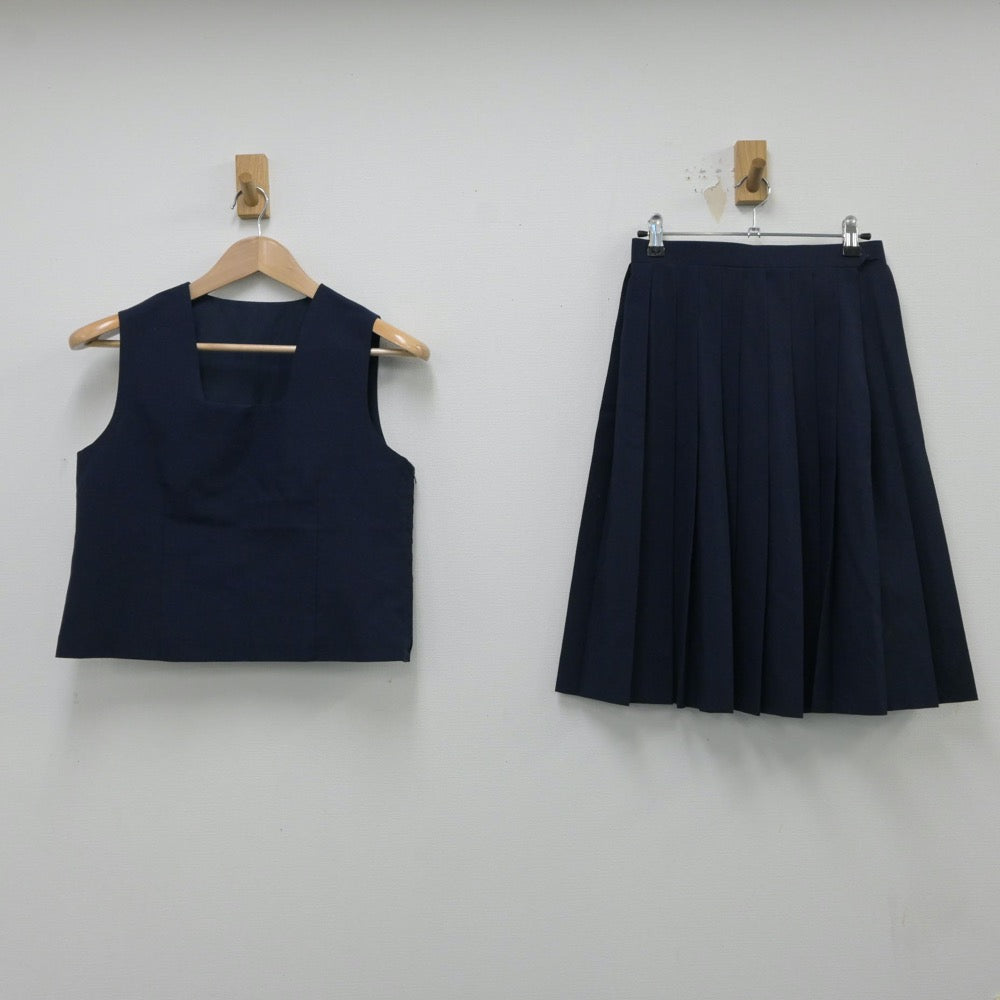 【中古】埼玉県 埼玉県県立大宮武蔵野高等学校 女子制服 2点（ベスト・スカート）sf015473