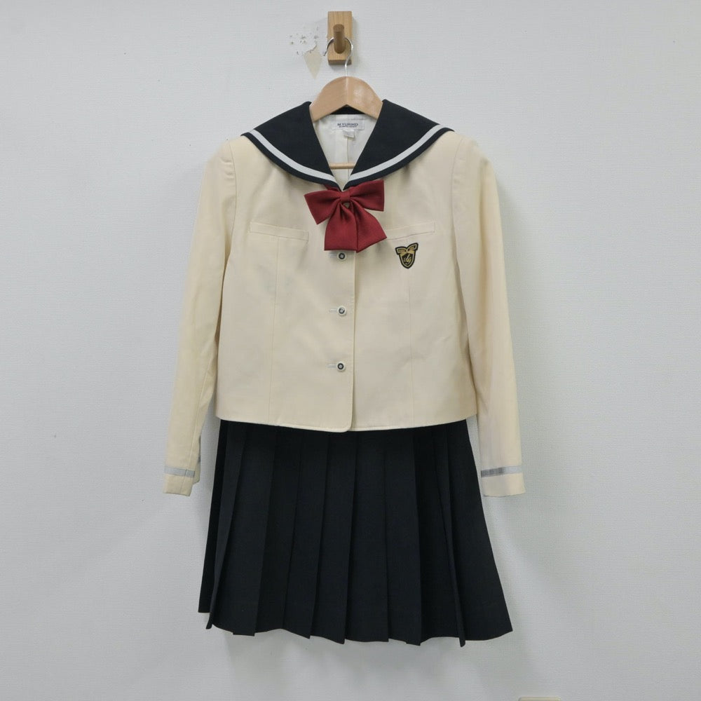 【中古】東京都 淑徳中学校 女子制服 4点（セーラー服・ニット・スカート）sf015476