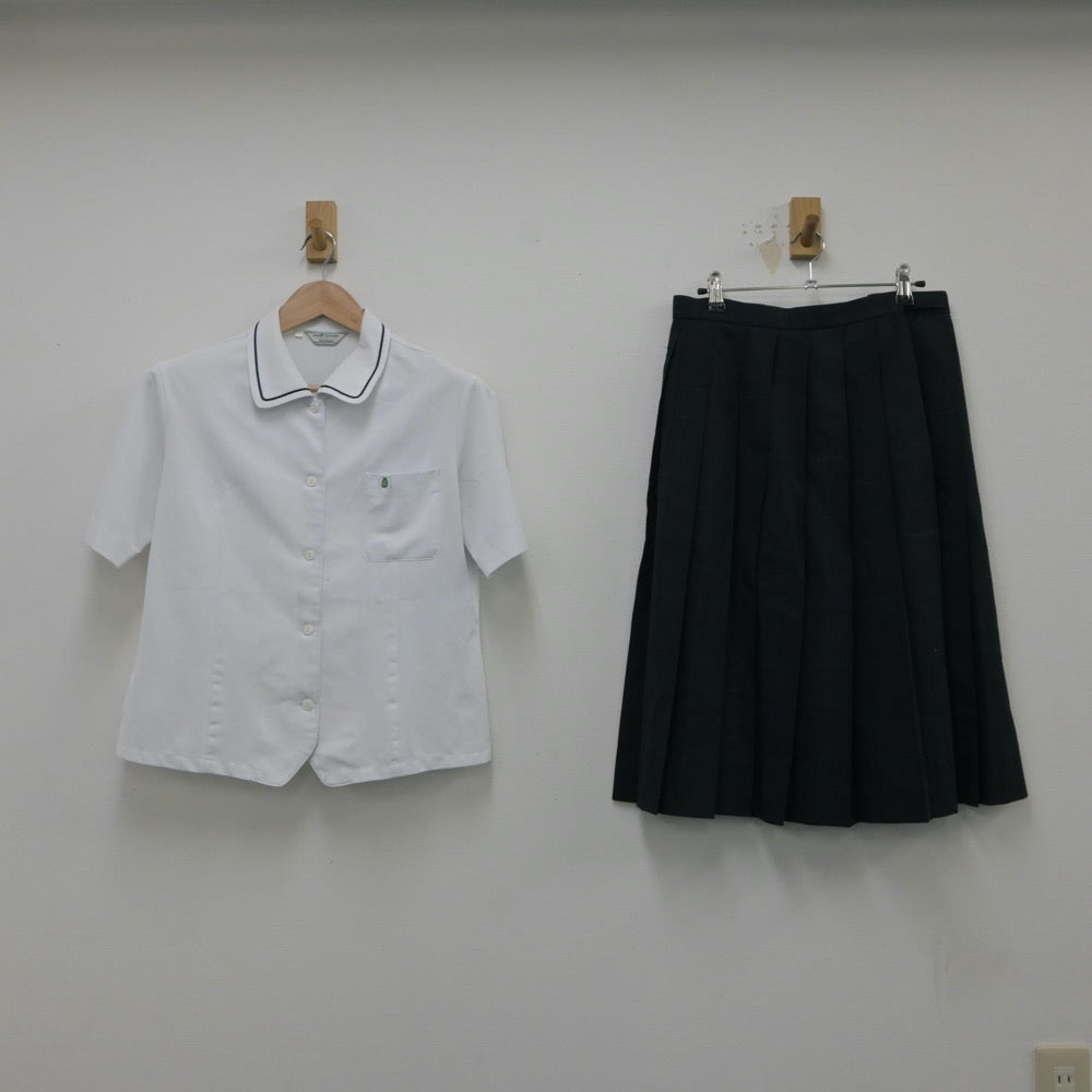 【中古】長崎県 長崎県佐世保南高等学校 女子制服 4点（シャツ・スカート）sf015511