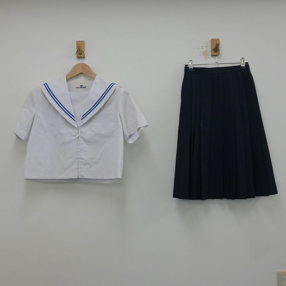 【中古】愛知県 守山西中学校 女子制服 3点（セーラー服・スカート・スカート）sf015554