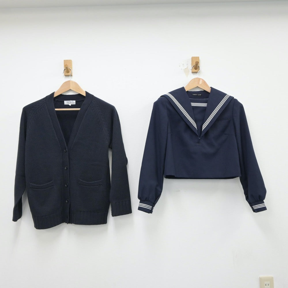 【中古】福岡県 玄洋中学校 女子制服 2点（セーラー服・ニット）sf015563