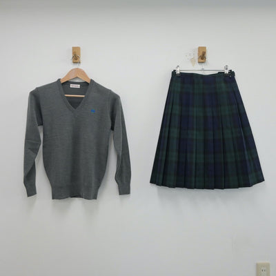 【中古】栃木県 野木第二中学校 女子制服 2点（ニット・スカート）sf015602