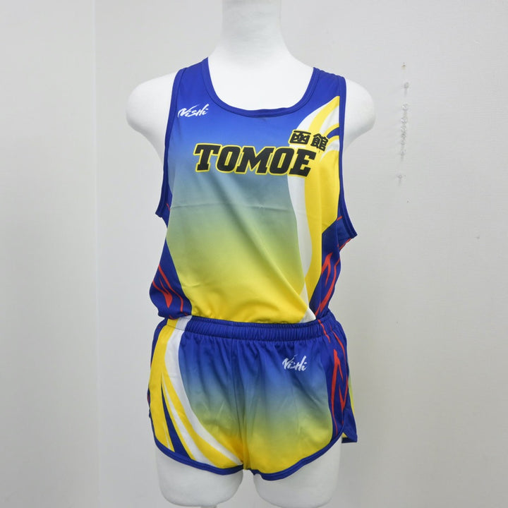 女子支給品 北九州市立霧丘中学校 女子陸上部 ユニフォーム 上下セット 中古制服】北海道 巴中学校/陸上部ユニフォーム 女子制服 4点
