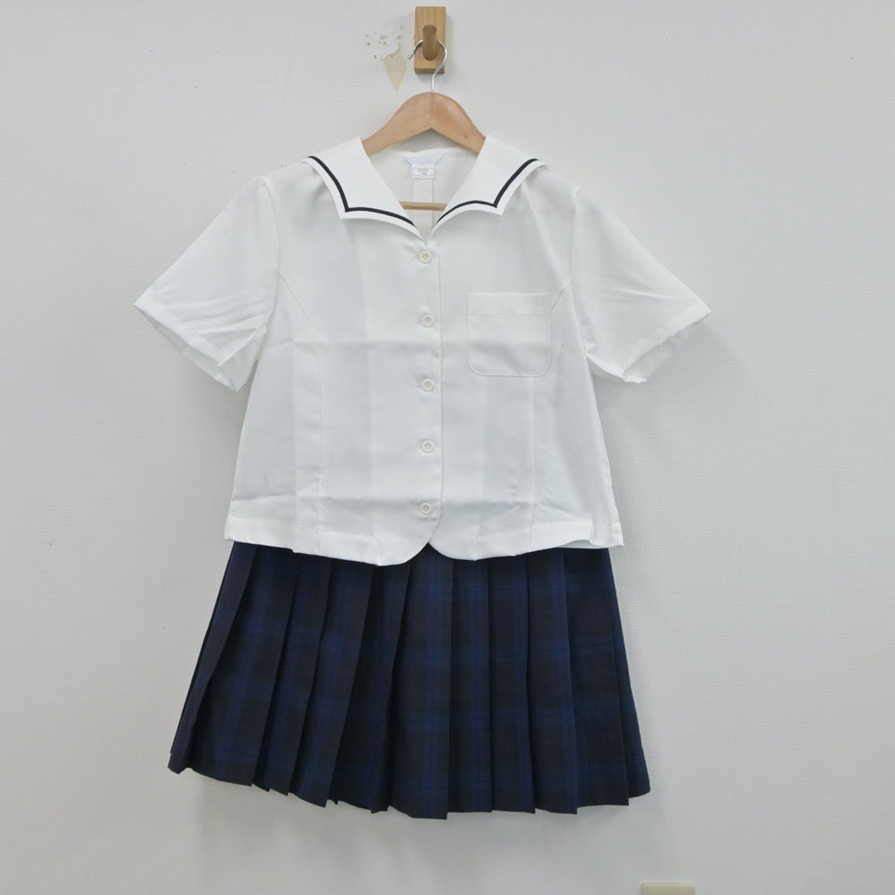 【中古】茨城県 細谷高等専修学校 女子制服 3点（セーラー服・ニットベスト・スカート）sf015648