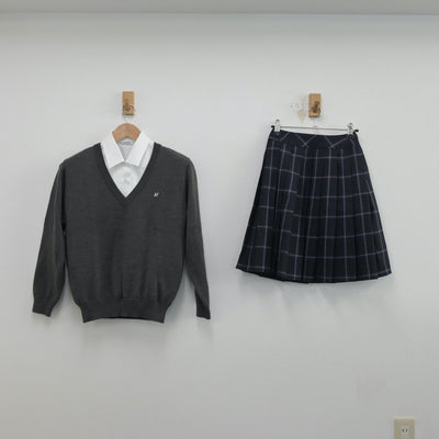 【中古】東京都 日本大学豊山女子高等学校 女子制服 3点（シャツ・ニット・スカート）sf015666