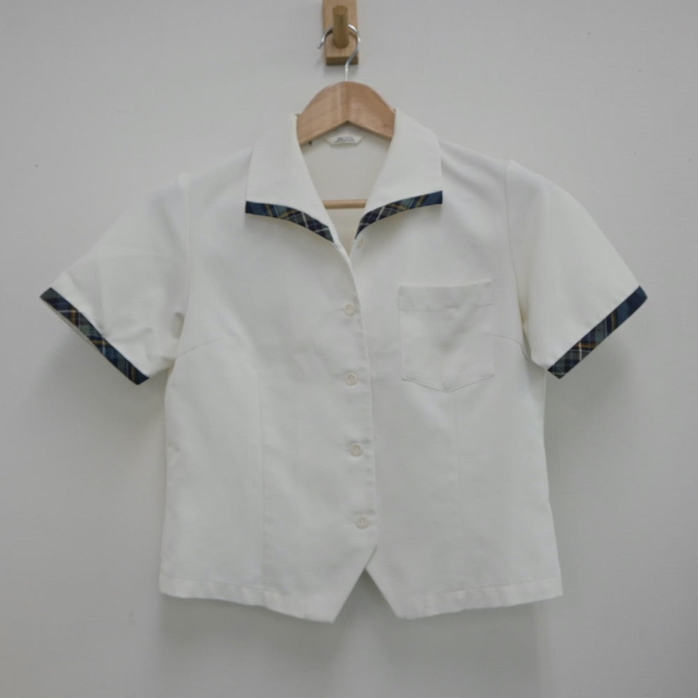 【中古】愛媛県 伊予高等学校 女子制服 3点（シャツ・ニットベスト・スカート）sf015735