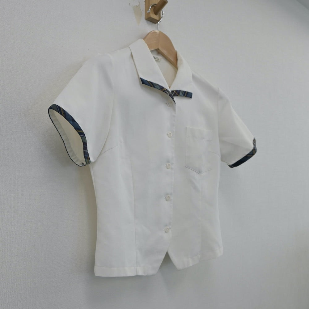 【中古】愛媛県 伊予高等学校 女子制服 2点（シャツ）sf015738