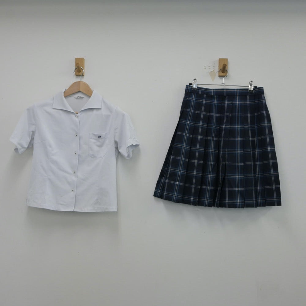 【中古】福岡県 古賀竟成館高等学校 女子制服 4点（シャツ・スカート）sf015746