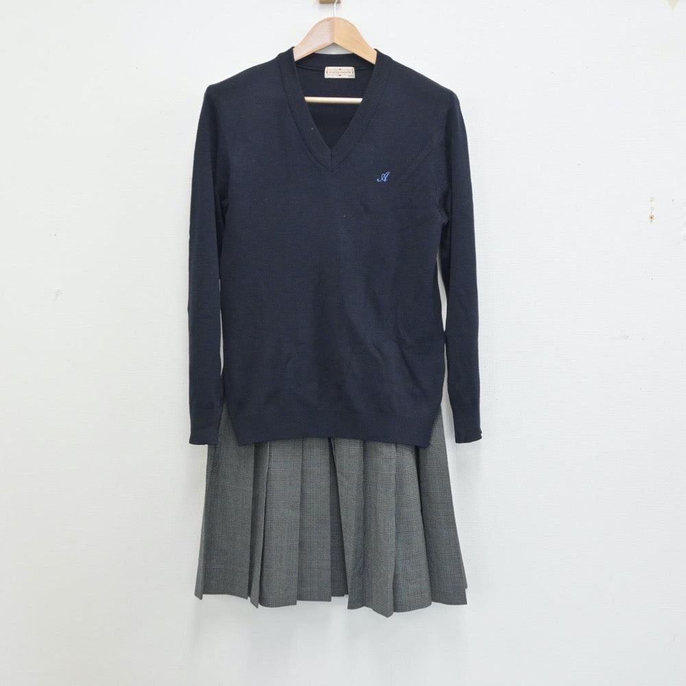 【中古】東京都 北区立飛鳥中学校 女子制服 2点（ニット・スカート）sf015786