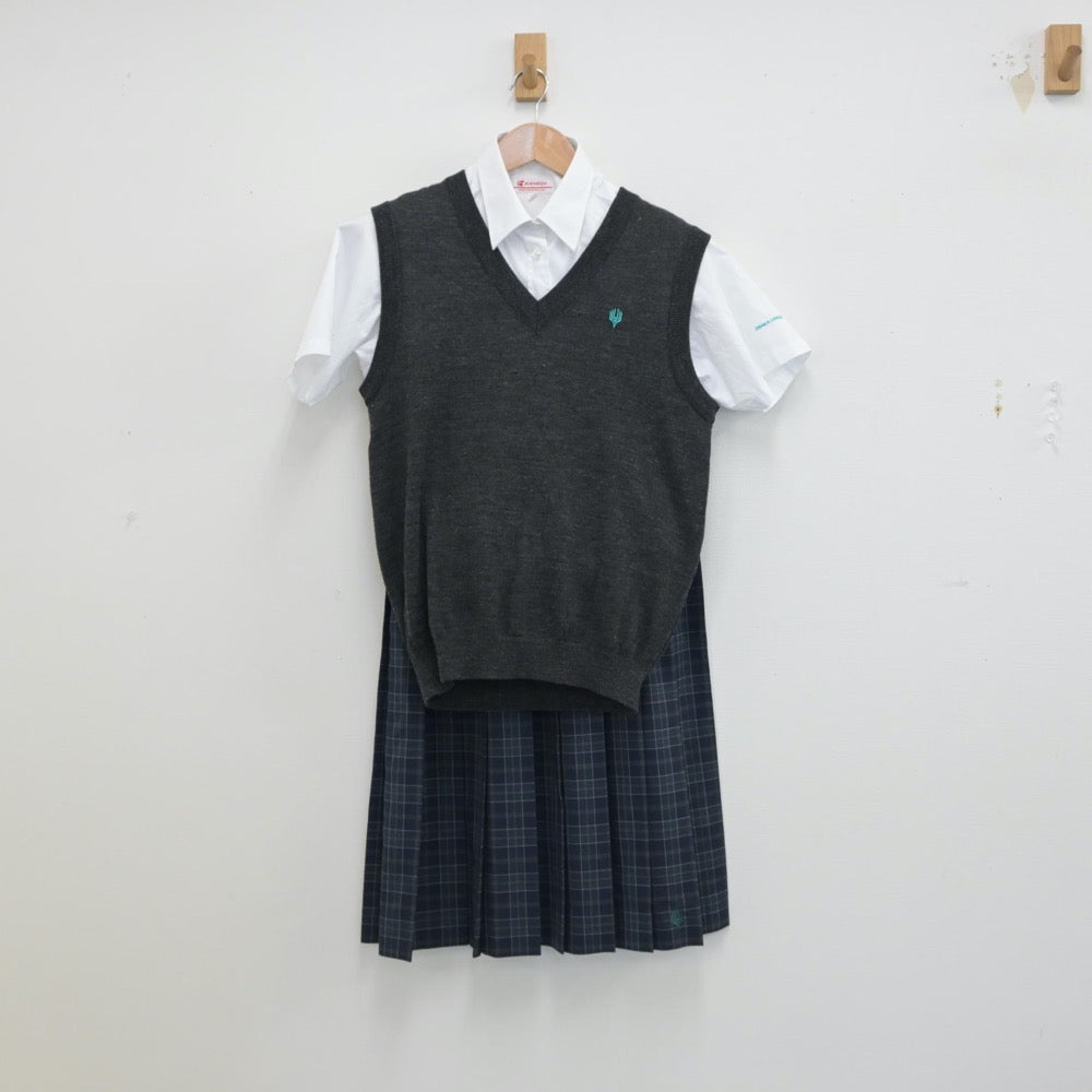 【中古】大阪府 大阪学芸中等教育学校 女子制服 3点（シャツ・ニットベスト・スカート）sf015809