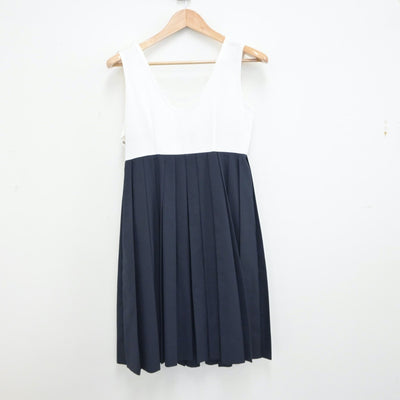 【中古】福岡県 精華女子高等学校 女子制服 3点（セーラー服・スカート）sf015819