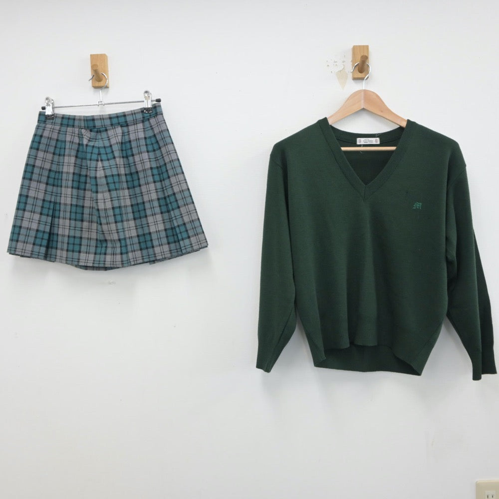 【中古】三重県 松阪商業高等学校 女子制服 2点（ニット・スカート）sf015822