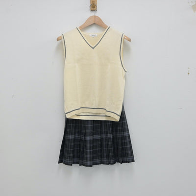 【中古】宮城県 東北高等学校 女子制服 4点（ブレザー・ニットベスト・スカート）sf015831