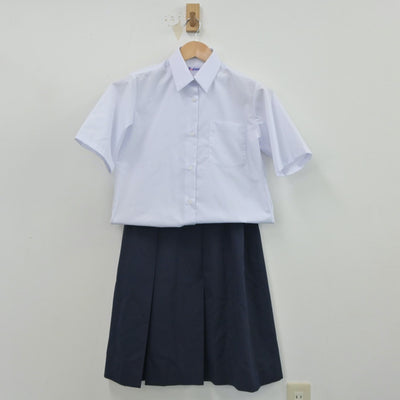 【中古】宮城県 大崎市立古川東中学校 女子制服 2点（シャツ・スカート）sf015847