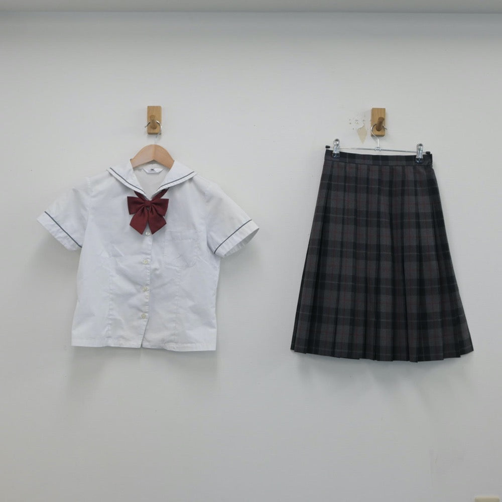 【中古】兵庫県 梅花高等学校 女子制服 3点（セーラー服・スカート）sf015885