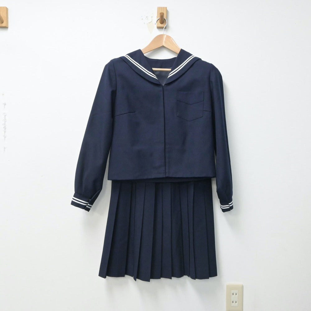 【中古】青森県 弘前市立第二中学校 女子制服 2点（セーラー服・スカート）sf016024