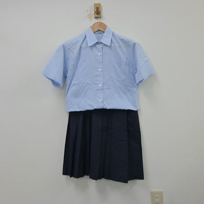 【中古】東京都 吉祥女子中学校 女子制服 3点（シャツ・ニットベスト・スカート）sf016038