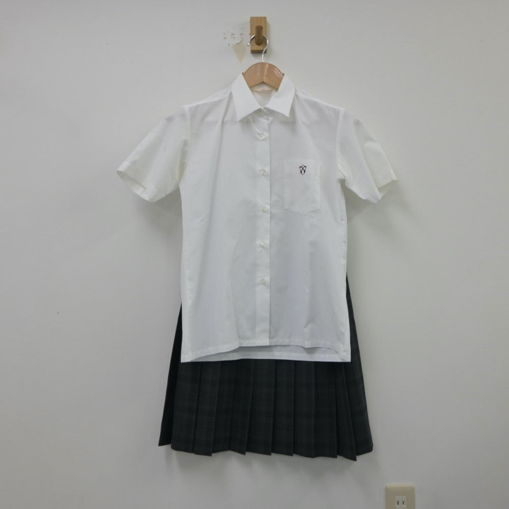 【中古】岐阜県 岐阜済美高等学校 女子制服 3点（シャツ・ニットベスト・スカート）sf016045