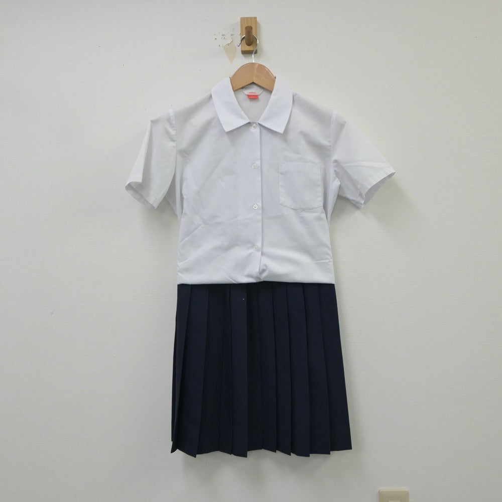 【中古】岡山県 御南中学校 女子制服 2点（シャツ・スカート）sf016093