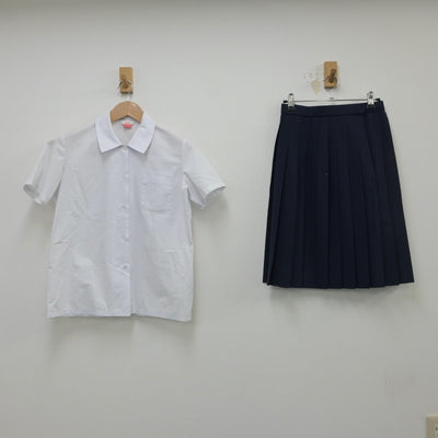 【中古】岡山県 御南中学校 女子制服 2点（シャツ・スカート）sf016093