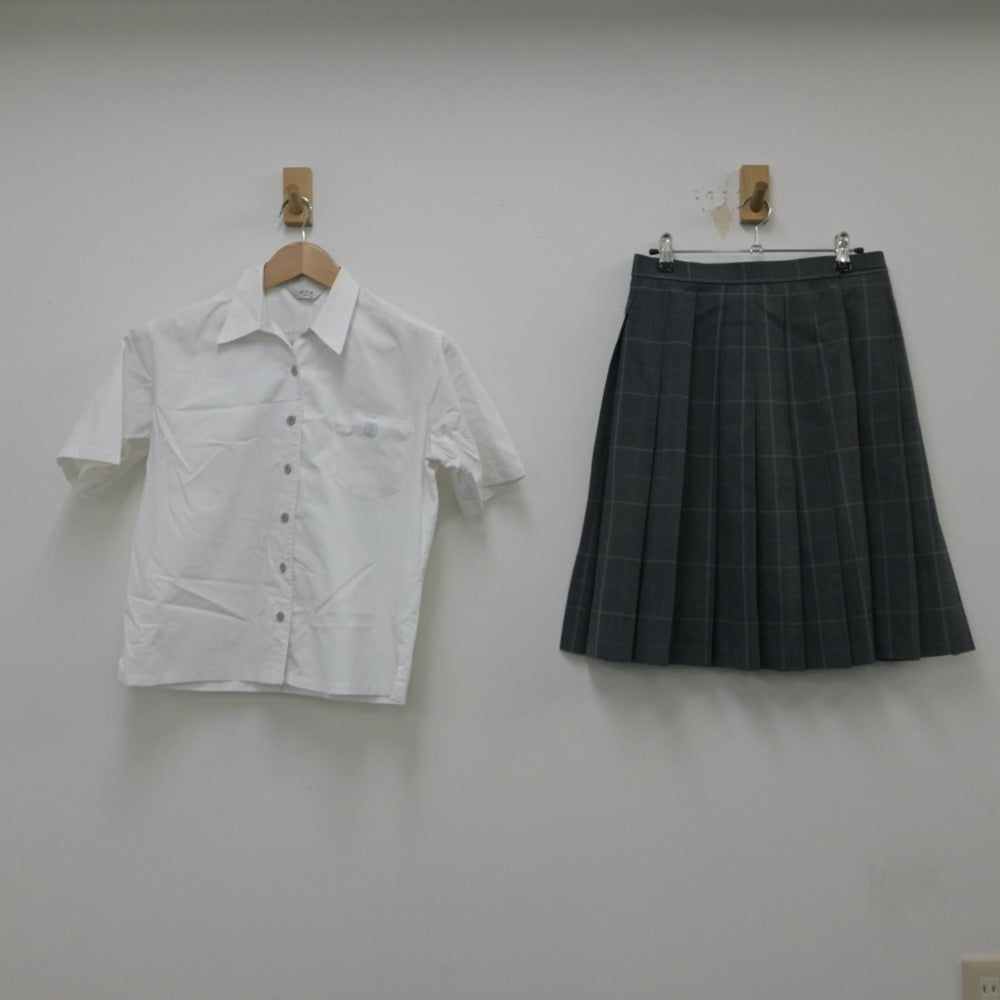 【中古】兵庫県 武庫荘総合高等学校 女子制服 3点（シャツ・スカート）sf016102