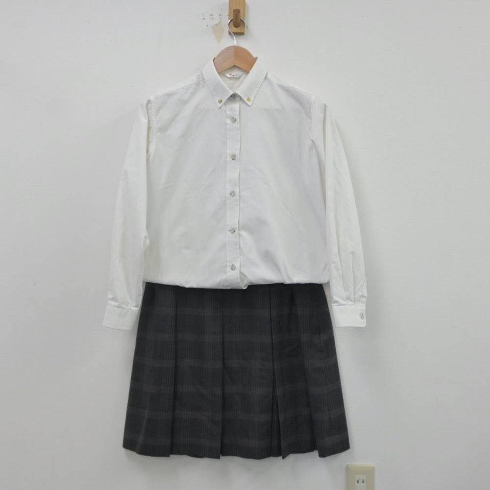 【中古】神奈川県 横須賀学院高等学校 女子制服 4点（ブレザー・シャツ・スカート）sf016152