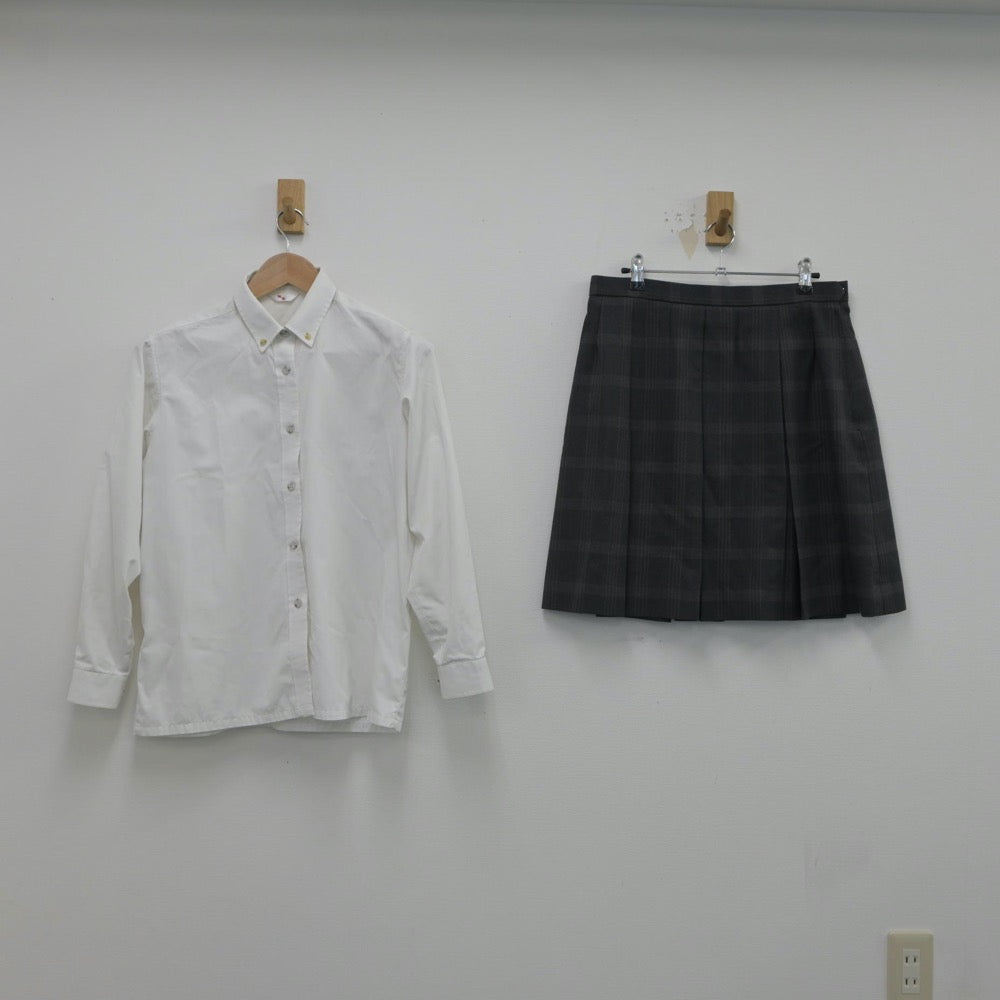 【中古】神奈川県 横須賀学院高等学校 女子制服 4点（ブレザー・シャツ・スカート）sf016152