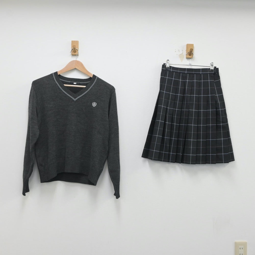 【中古】埼玉県 埼玉栄高等学校 女子制服 2点（ニット・スカート）sf016187