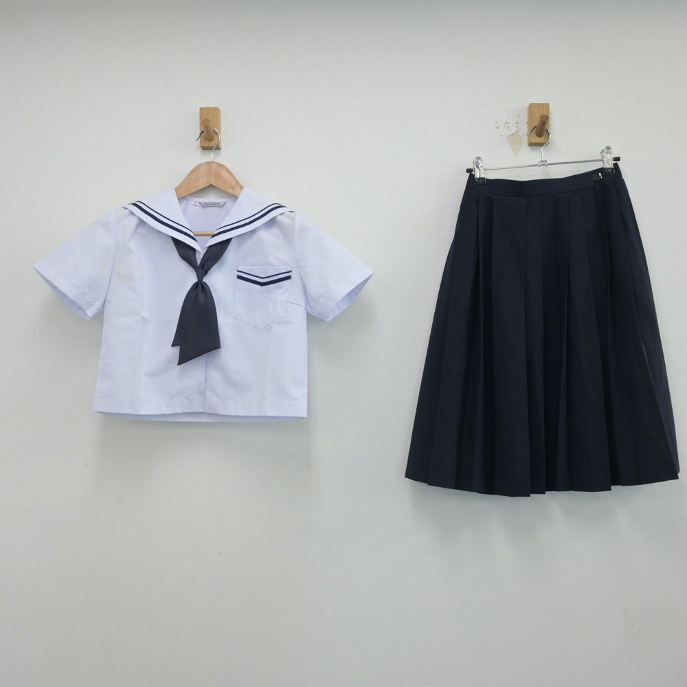 【中古】静岡県 江西中学校 女子制服 4点（セーラー服・スカート）sf016250