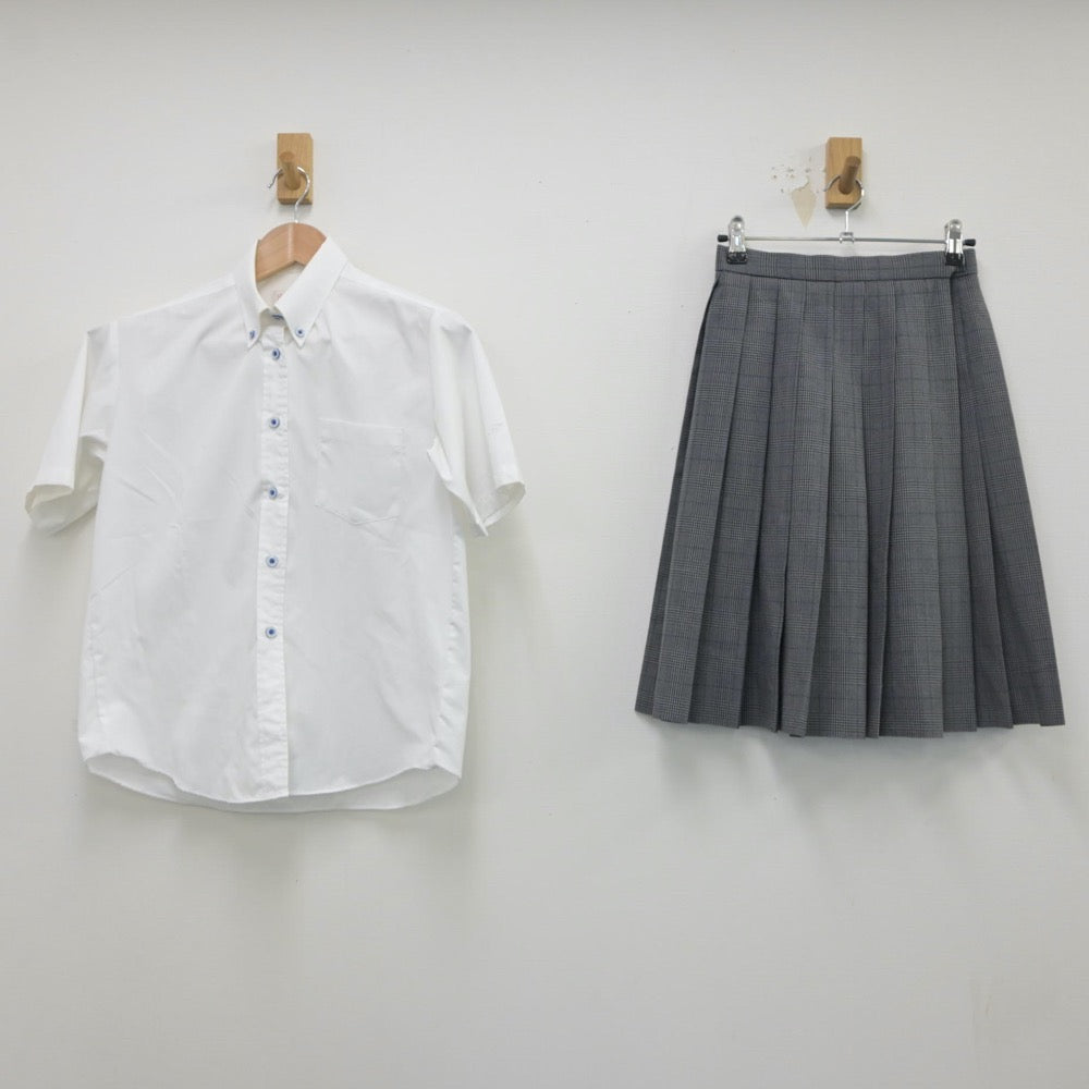 【中古】大阪府 近畿大学附属高等学校 女子制服 3点（シャツ・スカート）sf016286