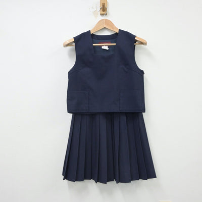 【中古】鳥取県 国府中学校 女子制服 3点（セーラー服・ベスト・スカート）sf016306