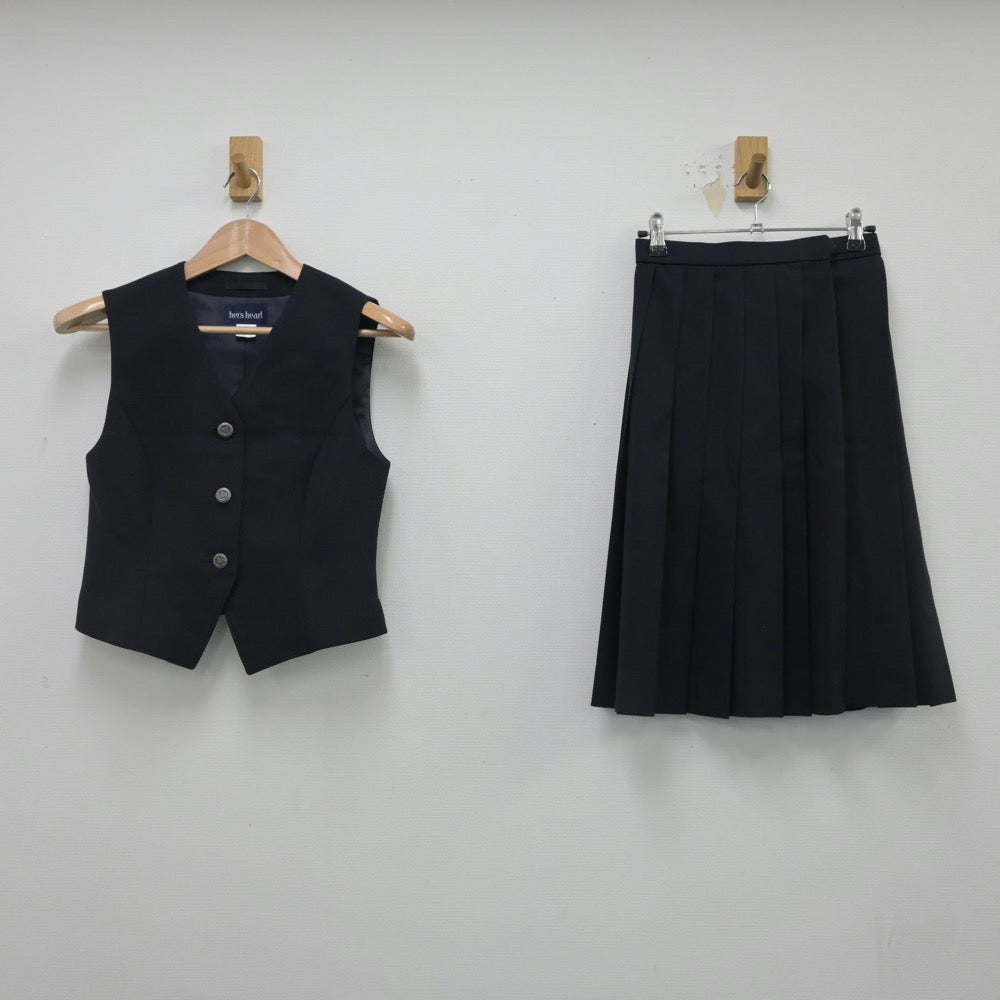 【中古】北海道 帯広大谷高等学校 女子制服 2点（ベスト・スカート）sf016311