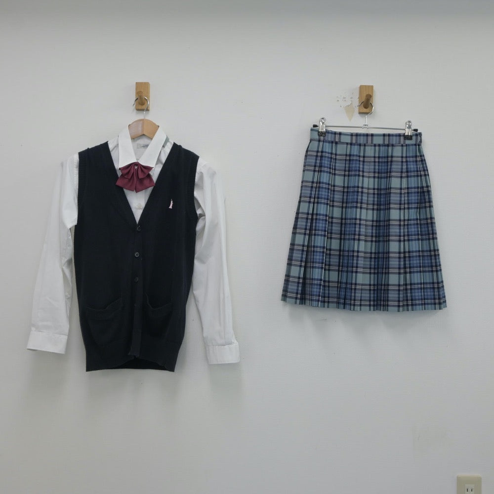 【中古】東京都 昭和高等学校 女子制服 4点（シャツ・ニットベスト・スカート）sf016334